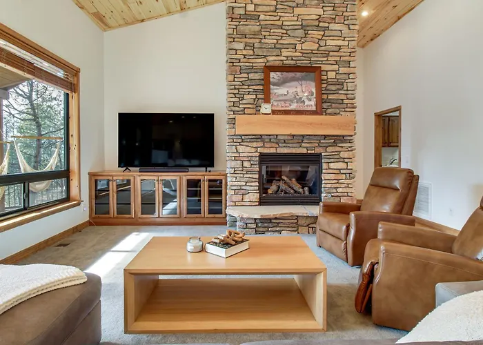 Forest-view Gem In Show Low: Hike, Fish & Golf! Holiday home *