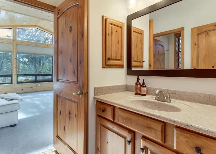 Forest-view Gem In Show Low: Hike, Fish & Golf!
